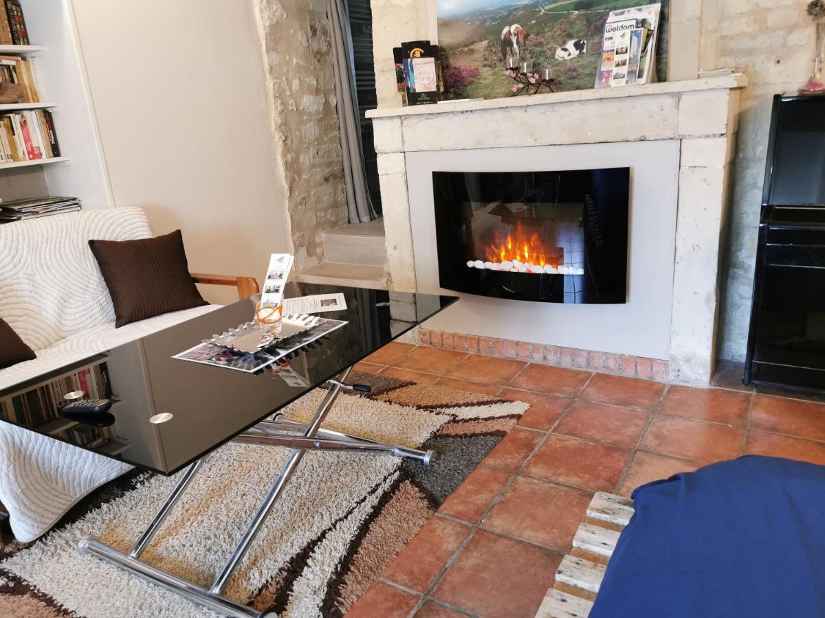 Petit Havre De Tranquillite Lägenhet Loudun Exteriör bild